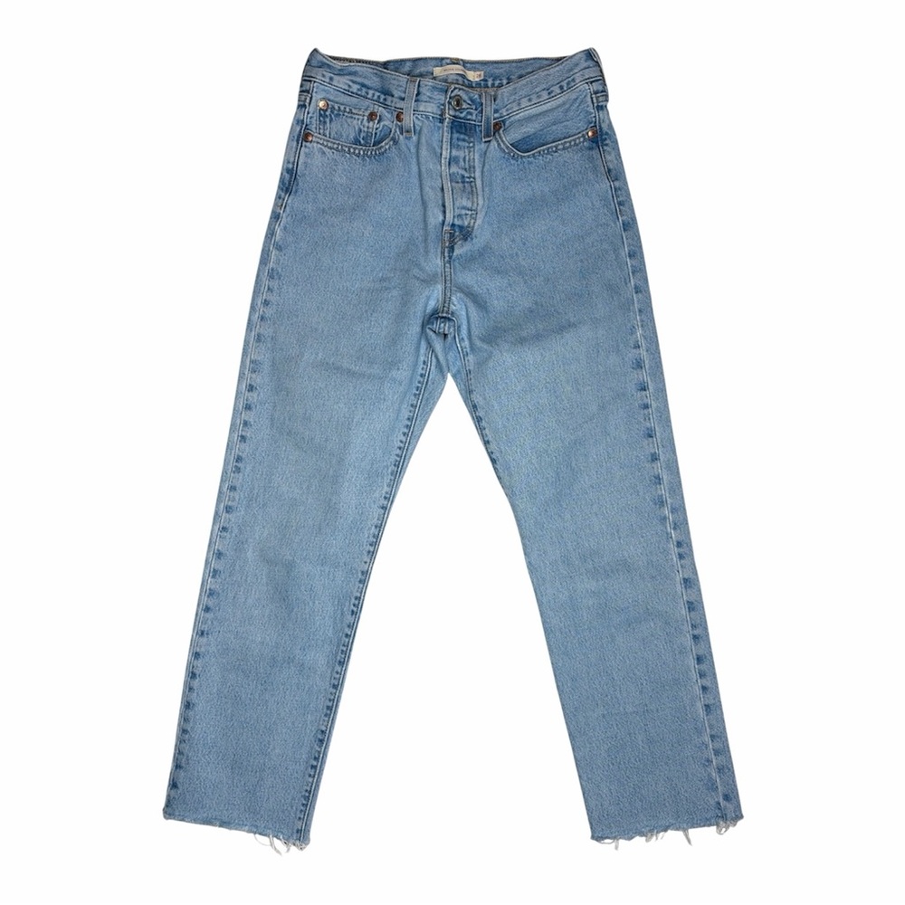Levi’s Premium Denim Wedgie Straight Raw Hem Size 28